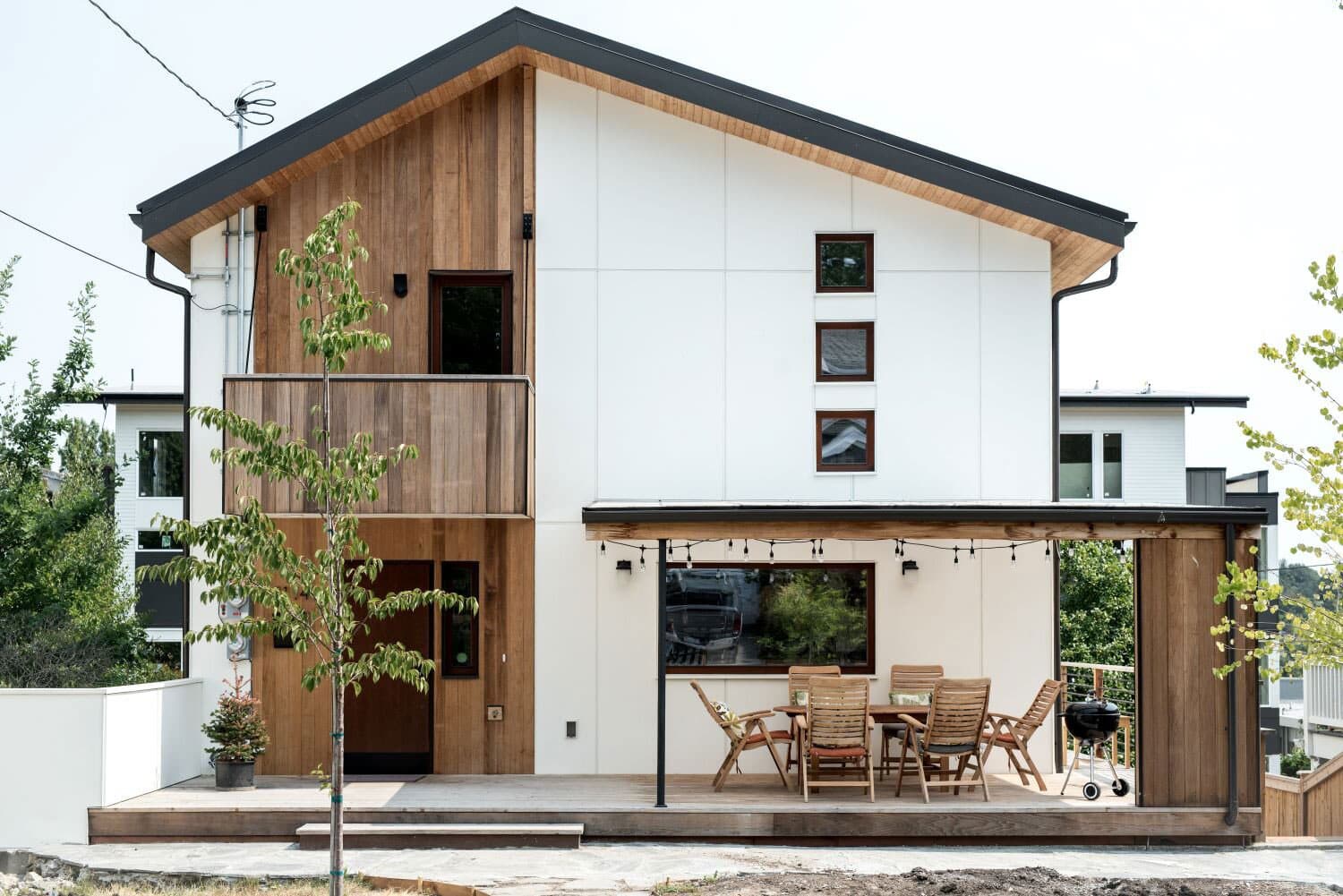 Veena and Andri's award-winning Green home in Seattle  (Yuriy Manchik)